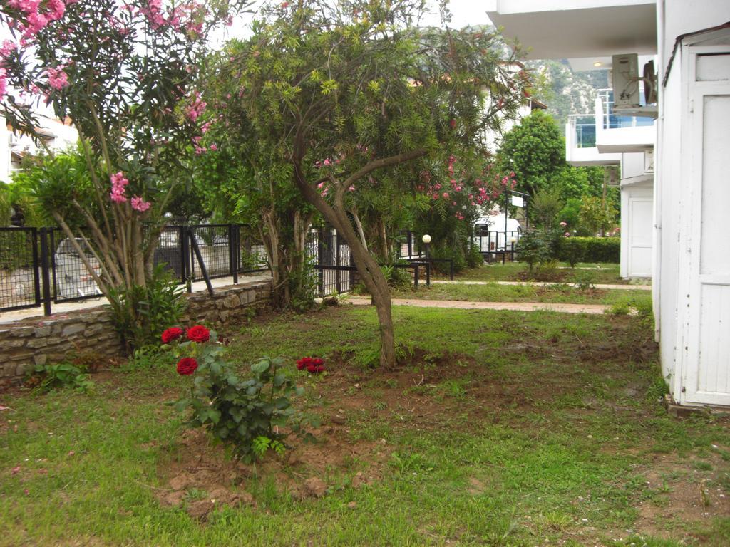 Tolan Apartments İçmeler Eksteriør billede